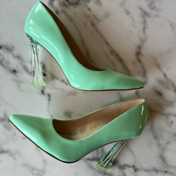 Nine West Trendz Pointed Toe Pump Heels Women's Neon Pistachio Color - Size 8.5 - Picture 15 of 15
